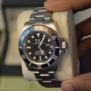 Rolex Submariner Steel Automatic 40 Mm Black Dial 16610