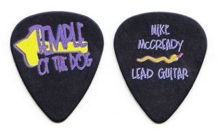 Pearl Jam Mike Mccready Temple Of The Dog Arrow Black Guitar Pick - 2016 Tour