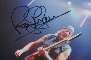 Roger Glover Deep Purple Signature 2017 Tour 3 Guitar Picks & Autograph Picture 3