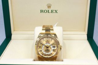 Rolex Sky - Dweller 326938 18K Yellow Gold Oyster Men ' s Watch BOX/PAPERS 2