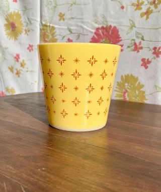 Vintage Pyrex 1410 Mug - Pale Yellow Foulard 2