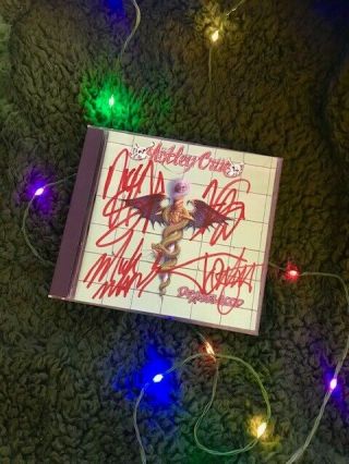 Signed Cd Dr.  Feelgood Motley Crue Tommy Lee Theater Pain Shout Devil Girls Fast