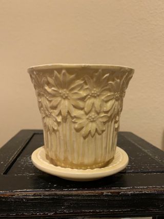 Vintage Mccoy Pottery 1940’s Gloss Yellow Daisy Flower Pot
