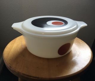 Pyrex Moon Deco White Black Red Dot Casserole Dish With Lid Vintage