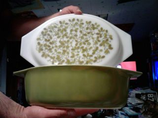 Vintage Pyrex Olive Green 2 1/2 Qt Deep Oval Casserole Dish 045 W/ Cherry Cover