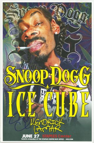Snoop Dogg Autographed Concert Poster 2015 Young Wild &