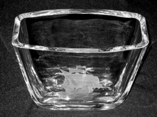 Large ORREFORS Crystal Engraved SAILING SHIP Art Glass Vase Mid - Century Modern 3