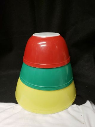 Vintage Pyrex Nesting Mixing Bowls Set 3 Primary Colors