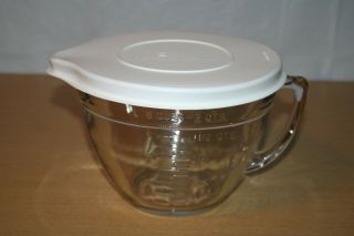 2 Quart Clear Glass Graduated Batter Bowl With Lid - Anchor Hocking