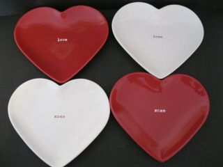 Pottery Barn Boxed Set Of 4 Valentine Heart Shape Plates Love & Xoxo Red & White