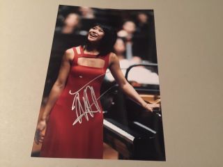Yuja Wang Pianist Signed Autograph In - Person Photograph 8x12