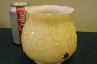 Fenton Glass Wild Rose & Bow Knot Vase In Honey Amber Circa 1961