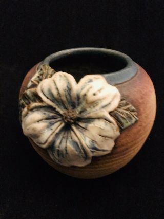 Old Patagonia Marty Frolick Pottery 1985 Vase With Dogwood Flower