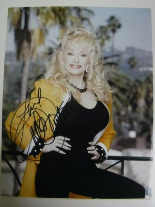 Holiday Special - - Dolly Parton Signed 8 1/2 X 11 Color Photo