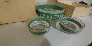 Jeannette Glass Hellenic Wedgewood Jasperware Set Of Green Salad Serving Bowls