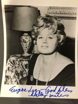 Shelley Winters - Autographed 8/10 " Great Gatsby,  Winchester 73,  Lolita,  Alfie