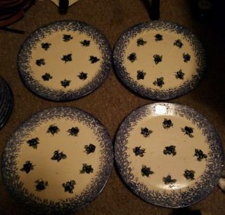 4 Rare Blueberry Hand Crafted Spongeware Dinner Plates Made In Maine 9 3/4in