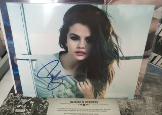 Selena Gomez Autograph W/coa Hand Signed 8x10 Photo
