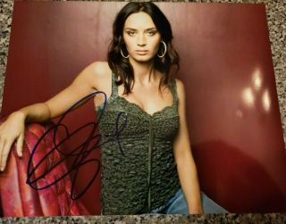Sexy Cleavage Emily Blunt Authentic Signed Autographed 8x10 Photo Smoking Hot