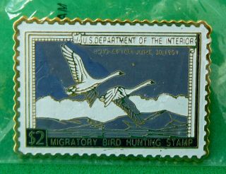 : 1950 Migratory Bird Hunting Stamp Enamel Pin With Trumpeter Swans - 23