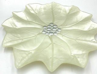 Princess House Holiday White Poinsettia Platter Bowl (829)
