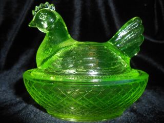 Green Vaseline glass hen chicken on nest basket candy dish rooster chick Uranium 2