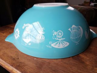 Pyrex " Hot Air Balloons " 4 Qt Aqua Cinderella Mixing Bowl