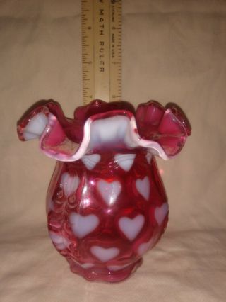 Fenton Art Glass Vase Pink With White Hearts Scallop Top
