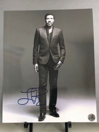 Lionel Richie Signed Autograph 8x10 Photo American Idol Dancing Singer Rare