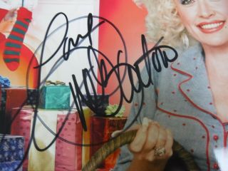 HOLIDAY SPECIAL - - DOLLY PARTON SIGNED COLOR CHRISTMAS PHOTO 2