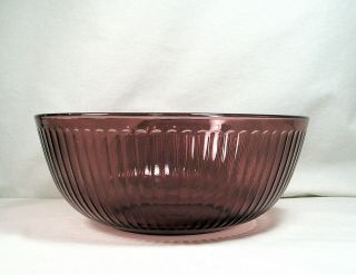 Large 4.  5 Qt.  11 " Serving Bowl,  Visions Pink Purple Glass Bowl By Pyrex
