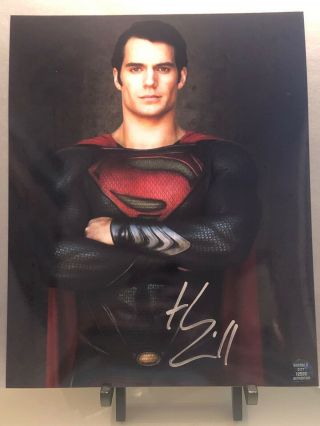 Henry Cavill Signed Autograph 8x10 Photo Superman Dc Comics Superhero