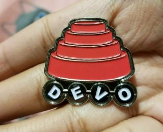 Devo Band Red Energy Dome Helmet “whip It” Lapel Badge Hat Badge Enamel Pin