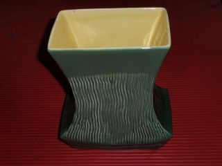Vintage Green And Yellow Red Wing Pottery Vase B2100 8 1/2 X 6 1/2 Inches