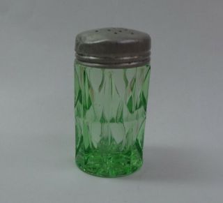 Vintage Jeannette Glass,  Green Windsor Diamond Single Shaker