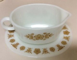 Pyrex Corning Corelle Butterfly Gold Milk Glass Gravy Boat And Underplate