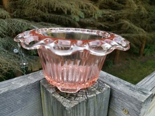 Vintage Pink Depression Glass Bowl 7 Inches Across 3 Inches Tall