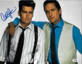Charlie Sheen Autographed 11x14 Wall Street Gordon Arm Signed Photo - Psa/dna