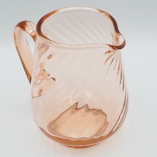 Vintage Estate Pink Depression Glass Swirl Pattern Water Pitcher 7.  75 Inch 3