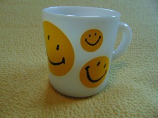 Milk Glass Yellow Happy Smiley Face Coffee Mug Tea Cup Vintage 60s - 70s