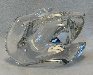 Vintage BACCARAT Giftware Crystal Figurine - SWAN WITH FOLDED WINGS - 4.  5 