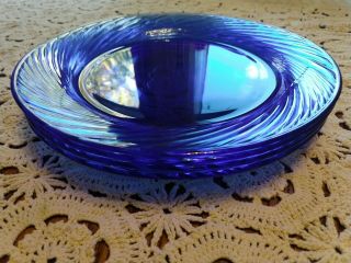 Set Of 4 Pyrex Festiva Cobalt Blue Glass Swirl 10.  5 " Dinner Plates