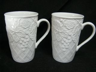 2 Mikasa English Countryside White Cappuccino Mugs Embossed Latte Mugs