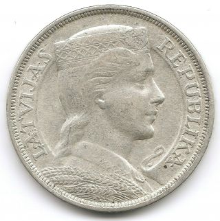 Latvia Large Silver Crown 1932 5 Lati Coin Km 9 In Au Unc Uncirculated