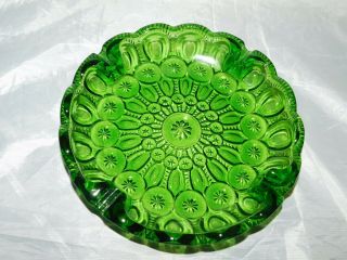 Vintage Green Glass Ashtray L E Smith Moon And Star Design