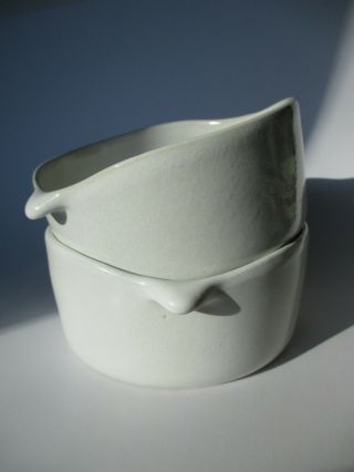 2 - White Vintage Pour Bowls/ Lug Handles Bennington Potters Vermont - 1641