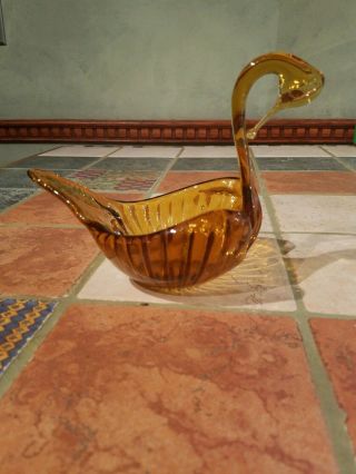 Vintage Mcm Blown Art Glass Swan Candy Dish Trinket Bowl Ribbed Detail Orange