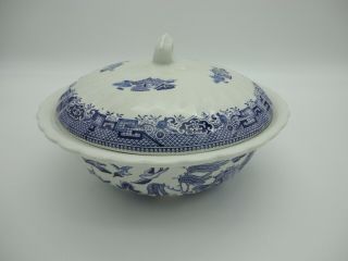 Royal Wessex Blue Willow Transferware Covered Casserole Dish Bowl