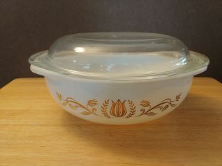 Vintage Pyrex 2 Qt.  Golden Tulip 024 Casserole Dish With 684 - C Lid Made In Usa