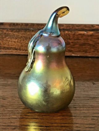 Art Glass Studio Pear Ornament Iridescent Blue Gold Signed 4 1/2 In Tall Ls - 95